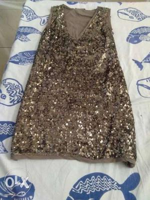 Beautiful golden+silver shining dress. never