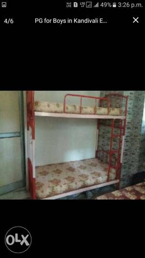 Bed is very good condition in kandivali East