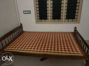 Double bed cot