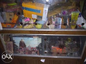 I want to sell my showcase with in  ruppees