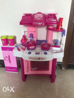Kitchen toy set