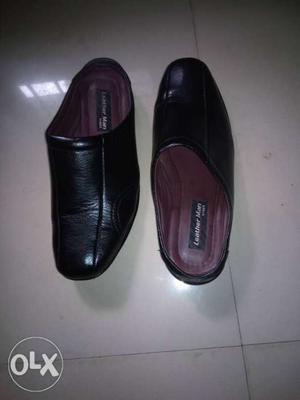 Leather man shoes size 7 new shoes not used