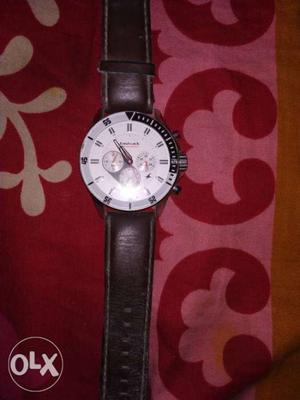 NEW FASTRACK WATCH!I bought it 6 months ago for Rs. but
