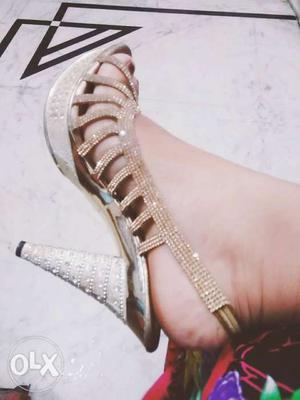 New condition high heel onliye 1 time use