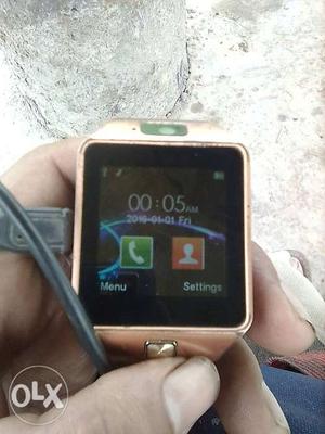New un used smart watch in good condition