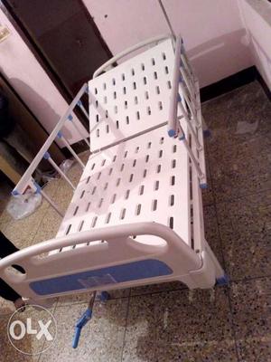 Rent Mechanical Hospital bed, Hydraulic ICU bed,patient