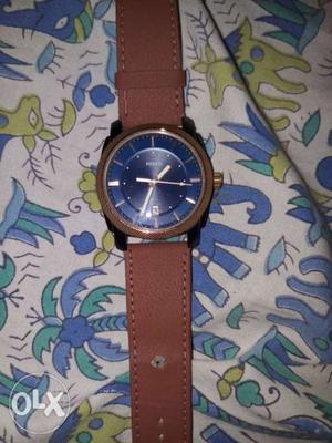 Round fossil watch with Brown Leather Strap