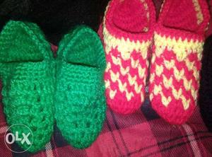 Toddler's Green And Pink Knitted Shoes