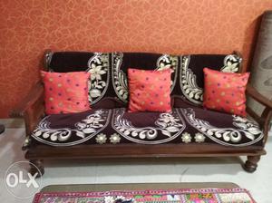 Wooden sofa set 3+1+1 in very good condition