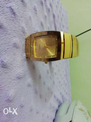 Diurex quartz watch fresh piece. Price negotiable