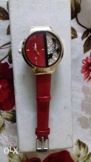 Ladies watch brand new unsed per watch 250 rs