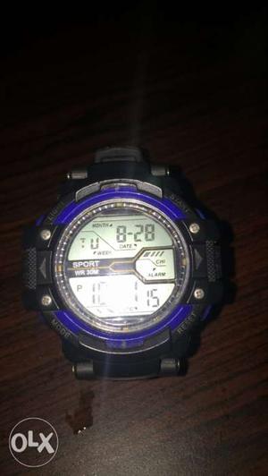 S -shock sports watch with 8 colour light