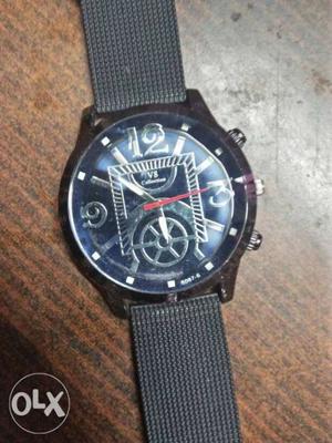Trendy Black Watch, Very Good condition