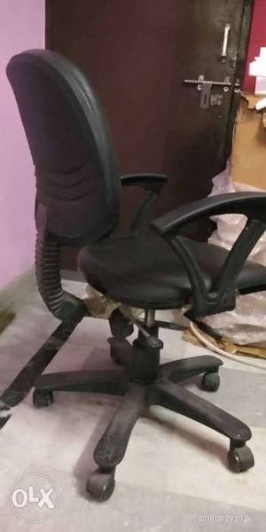 2 Nos Chair, Almost New condition