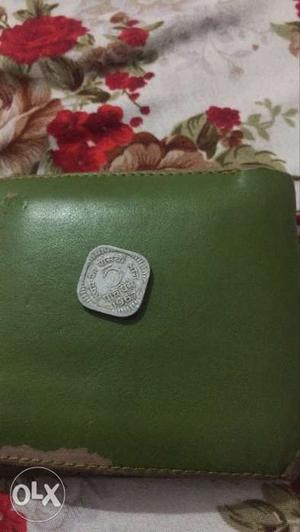 5 pese coin from 