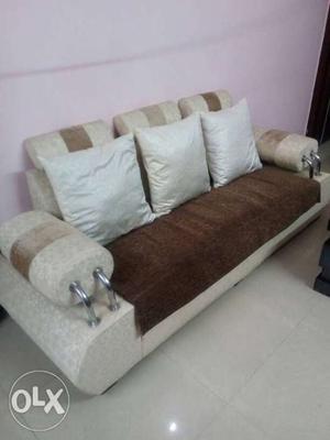 5 seater sofa with center table- sofacover / cushion cover