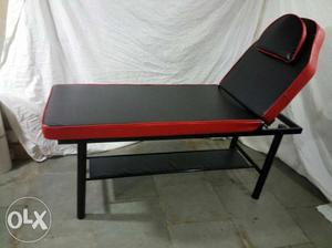 Black And Red Leather Padded Weight Bench