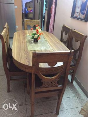 Dining table 6 seater 5 year old sagwan wood