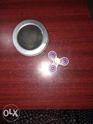 Gray And Pink 3-lobe Fidget Spinner