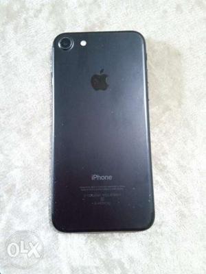 Iphone 7 32gb, perfectly working, with box, bill