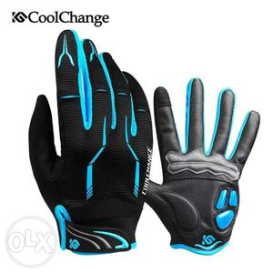 Pair Of Black-and-blue CoolChange Leather Gloves