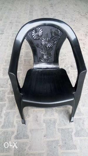 Plastic Chairs for Sale on Factory Price