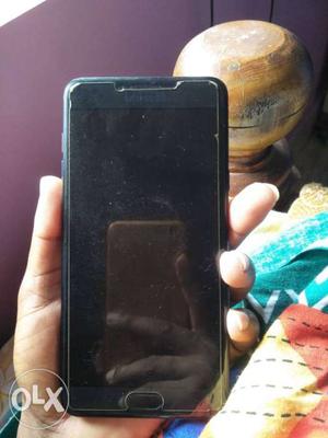 Samsung C7 pro only 5 month old good condition