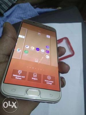 Samsung j7 pro just 4 months used very excellent