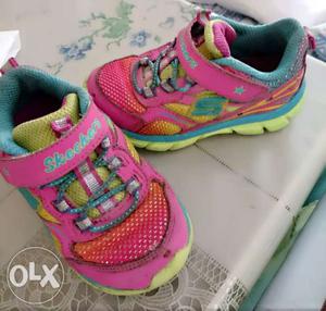 Sketchers shoes with lights. Suitable for 15+