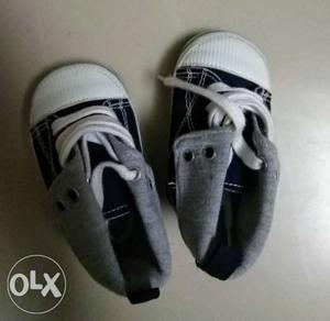Unused pair of baby shoes(3-8 months)