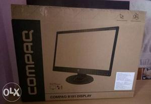 25 days old brand new Compaq Monitor - 19"Led