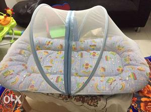 Baby mosquito net (with baby pillow)is in