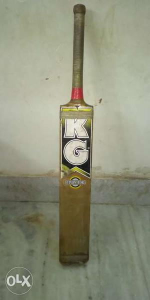 Brown And Black KG Cricket Bat