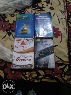 Bsc 1st year books of Physics and maths at half