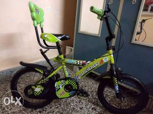 For age 3 to 6 yrs with side wheels one yr old