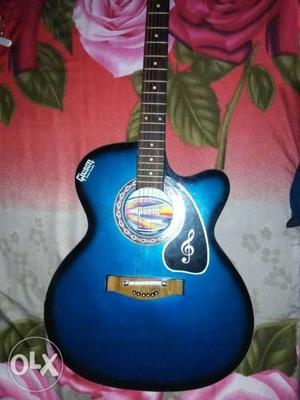 Givson Acoustic guitar with great sound