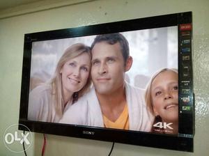 Sony bravia 32 inch screen hd television all most
