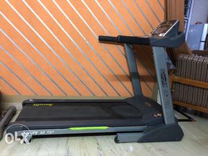 Aerofit treadmill with stabiliser,3hp motor