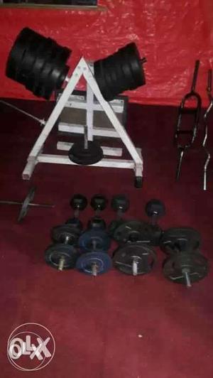 Full gym equipnents on sale. Urgency!!!