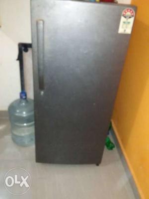 Haier 195ltr fridge.not working. comprasar