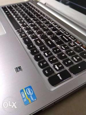 Lenovo i5 6GB 750GB Top condition Laptop