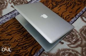 MacBook Pro 2.3GHz i5 8GB RAM mint condition!
