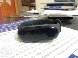 Mi band 3 orignal 1 week use only with charger box