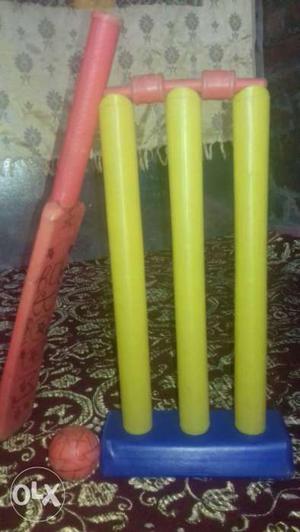 Wickets bat and bowl for little kids nice