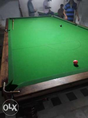 2 snooker & 2 pool table