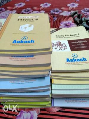 Aakash books for NEET