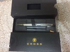 Black Cross Pen With Box brand new (never used)
