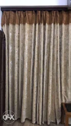 Curtain with 8 ft length /300 per piece