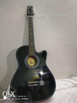 Guitar Acoustic Intern Black Acoustic Guitar