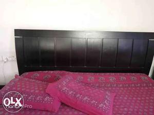 Hydraulic King sized bed with storage in great